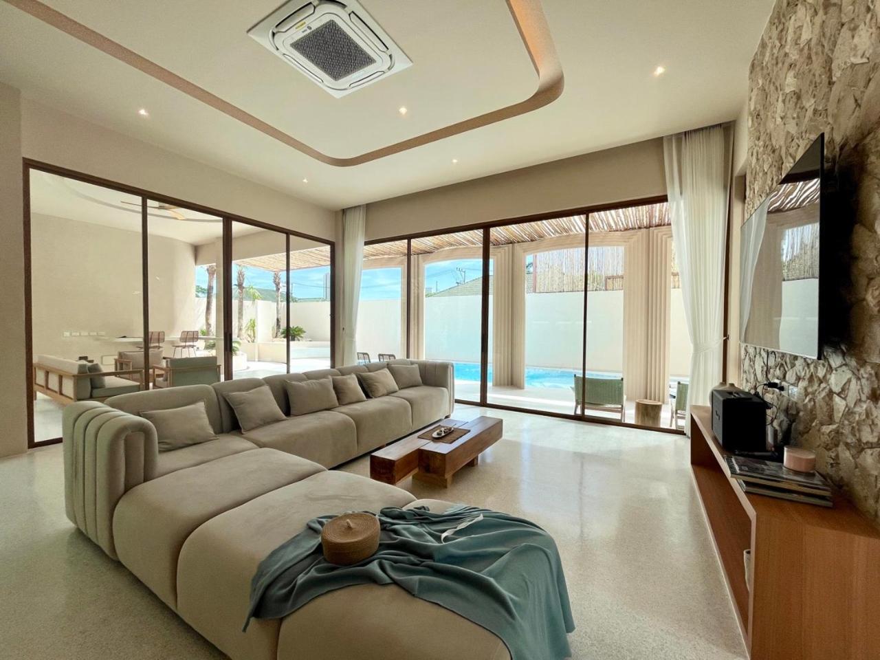 5 Bedrooms Luxury Pool Villa Jomtien Extérieur photo